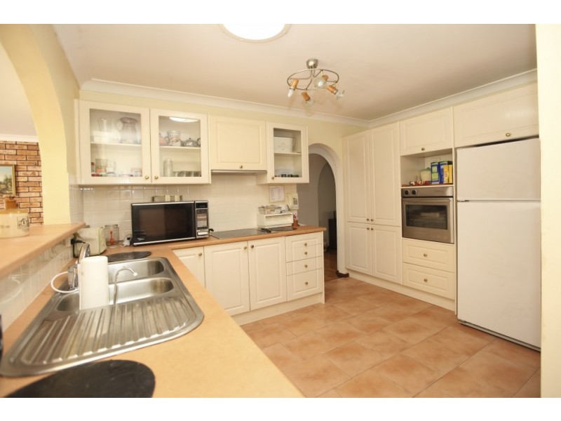 24 Duke Street, East Hills NSW 2213