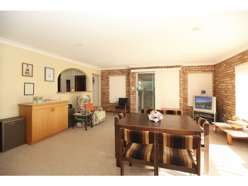 24 Duke Street, East Hills NSW 2213