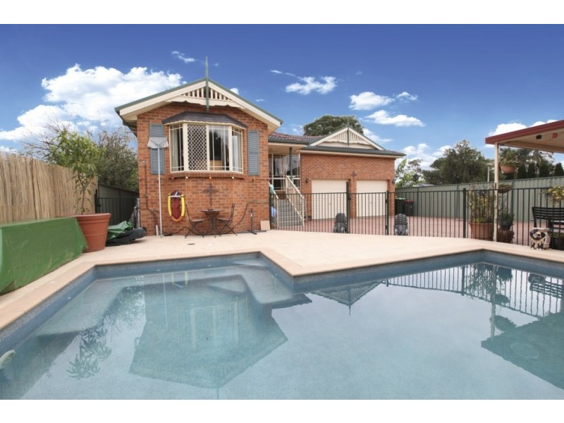 6A Ely Street, Revesby NSW 2212