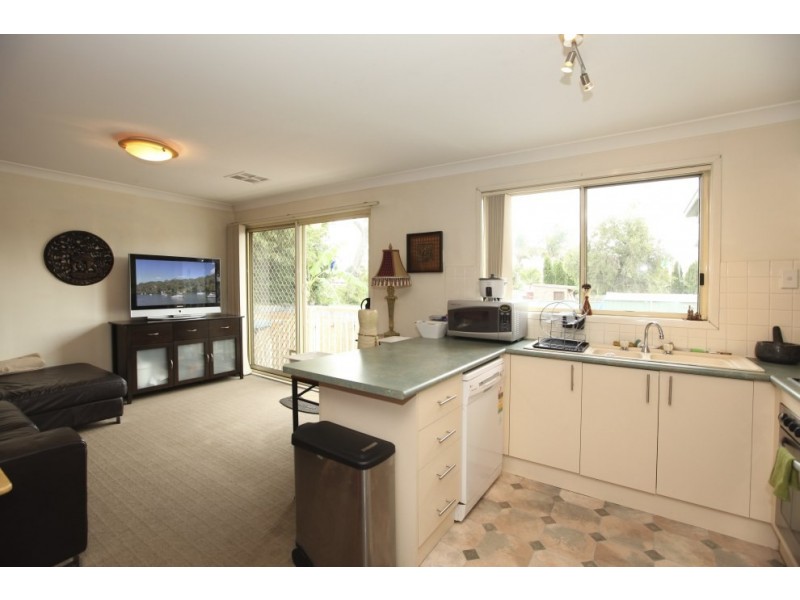 6A Ely Street, Revesby NSW 2212