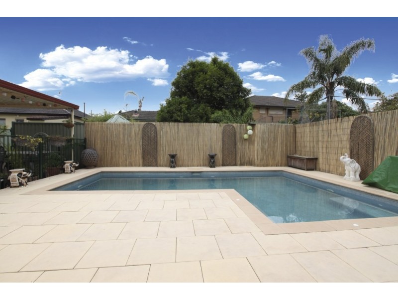 6A Ely Street, Revesby NSW 2212