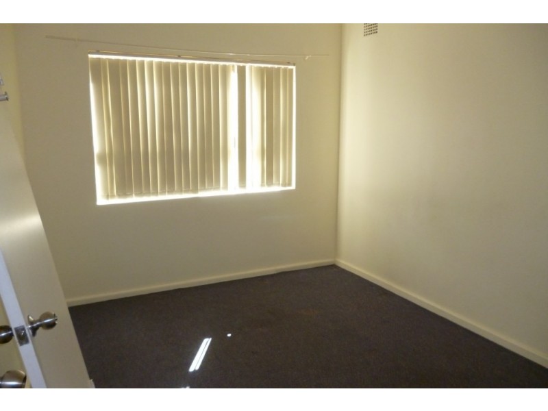 2/96 Anderson Avenue, Panania NSW 2213