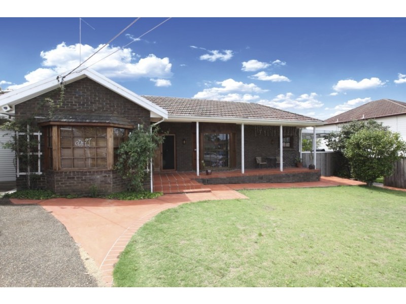 16 Paul Street, Panania NSW 2213