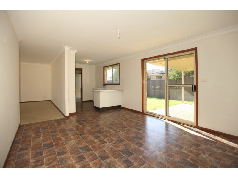 2/1 Wilson Street, Panania NSW 2213