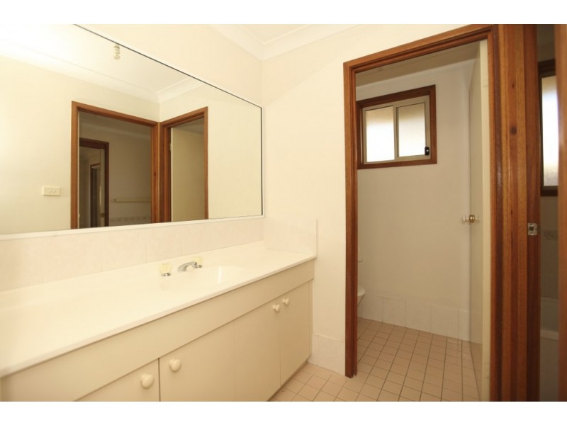 2/1 Wilson Street, Panania NSW 2213