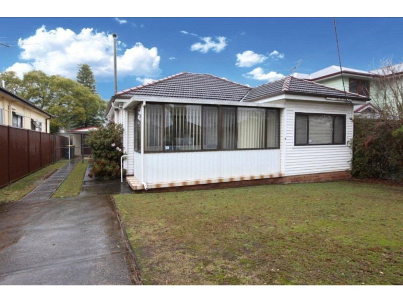 13 Henderson Avenue, Panania NSW 2213