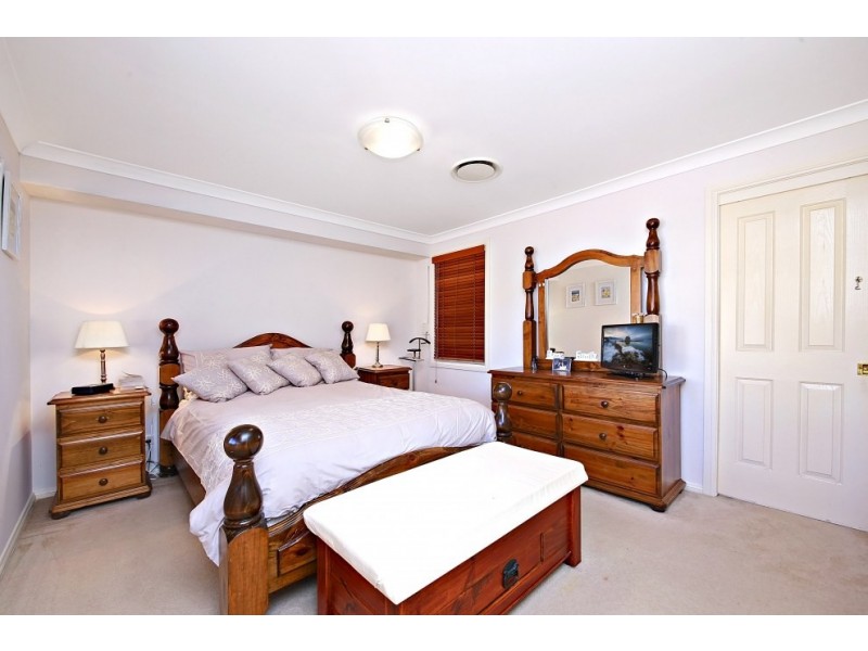 22 Eucalyptus Court, Picnic Point NSW 2213