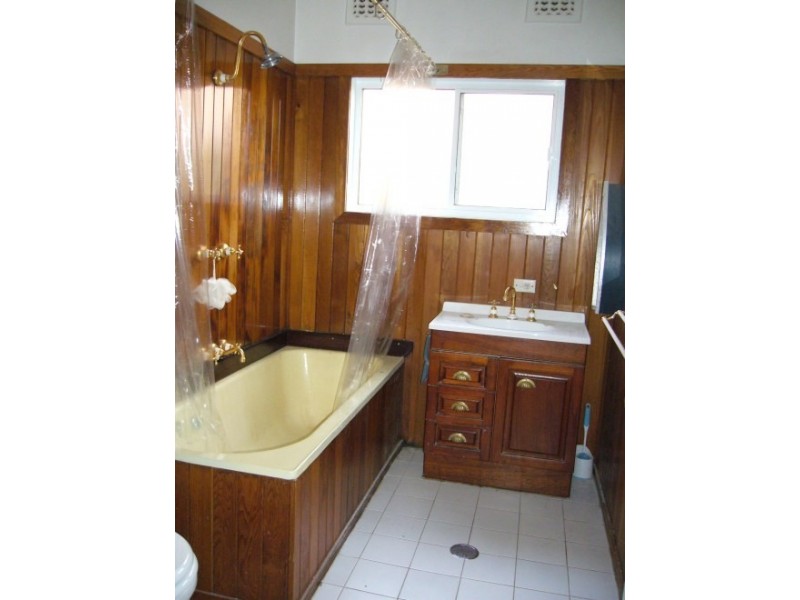 4 Topping Street, Panania NSW 2213