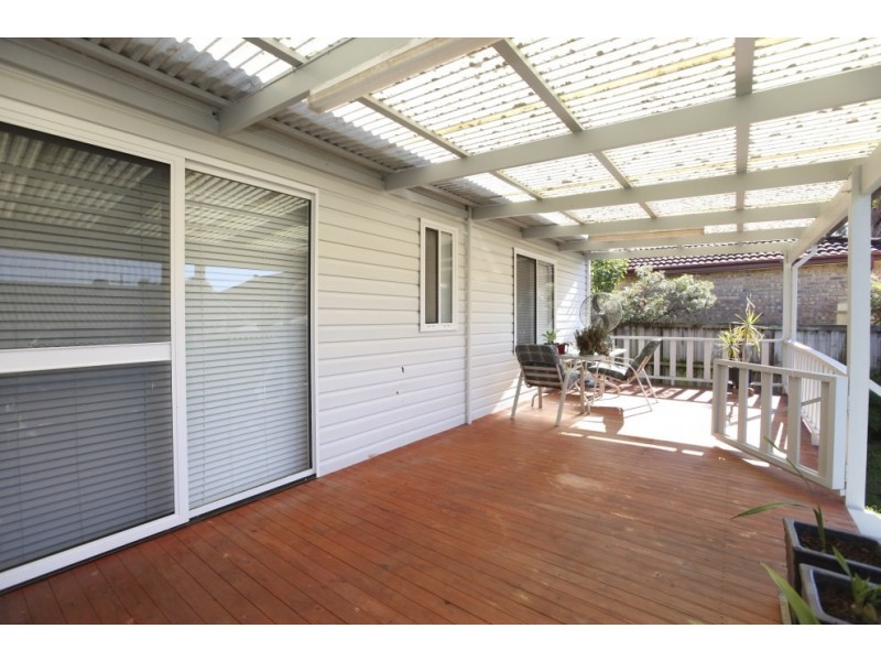 7 Matthews Avenue, East Hills NSW 2213