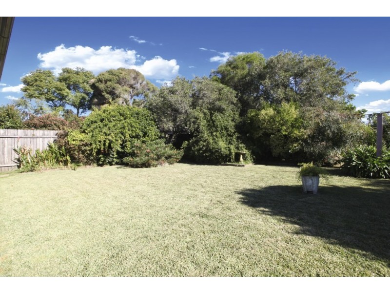 42 Laundess Avenue, Panania NSW 2213