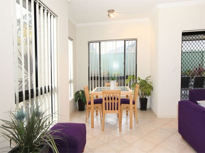 1/93 Ramsay Road, Picnic Point NSW 2213