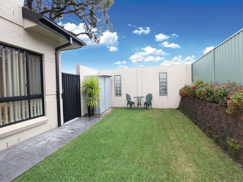 1/93 Ramsay Road, Picnic Point NSW 2213