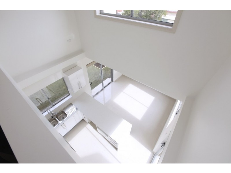 1a Carlowrie Crescent, East Hills NSW 2213