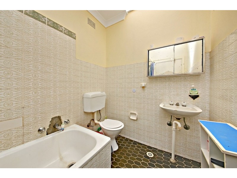 1/94-96 Anderson Avenue, Panania NSW 2213