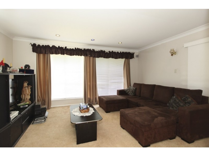 13 Armentieres Avenue, Milperra NSW 2214