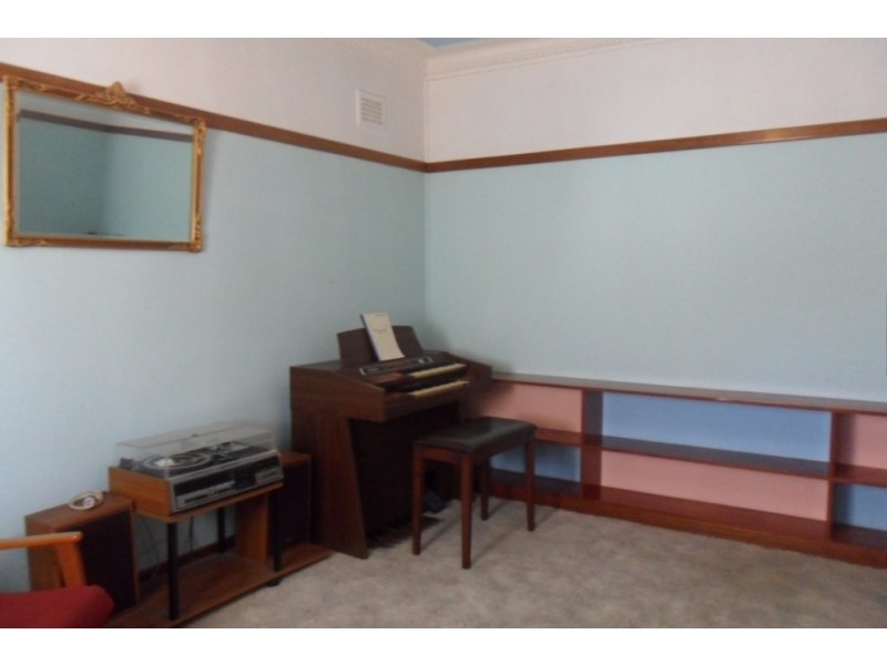 21 Panania Avenue, Panania NSW 2213