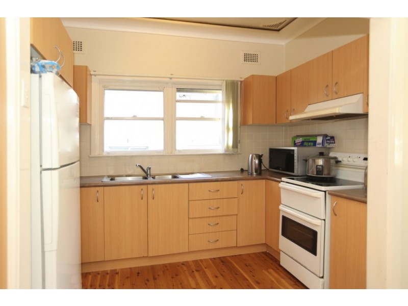 14 Gracemar Avenue, Panania NSW 2213