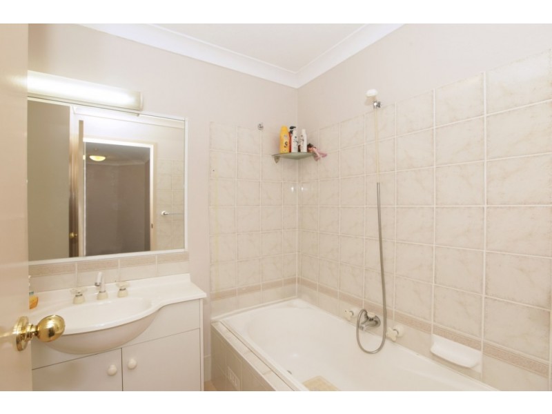 1/169 Horsley Road, Panania NSW 2213