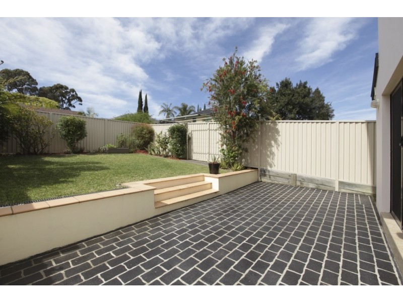 6 Austin Boulevard, Picnic Point NSW 2213