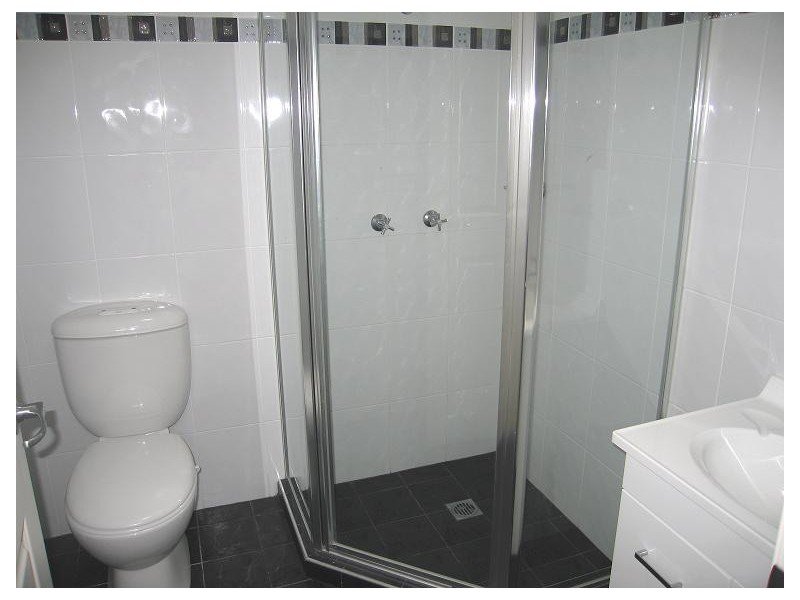 6 Austin Boulevard, Picnic Point NSW 2213