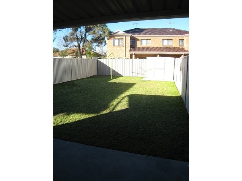 1/7 Carson Street, Panania NSW 2213