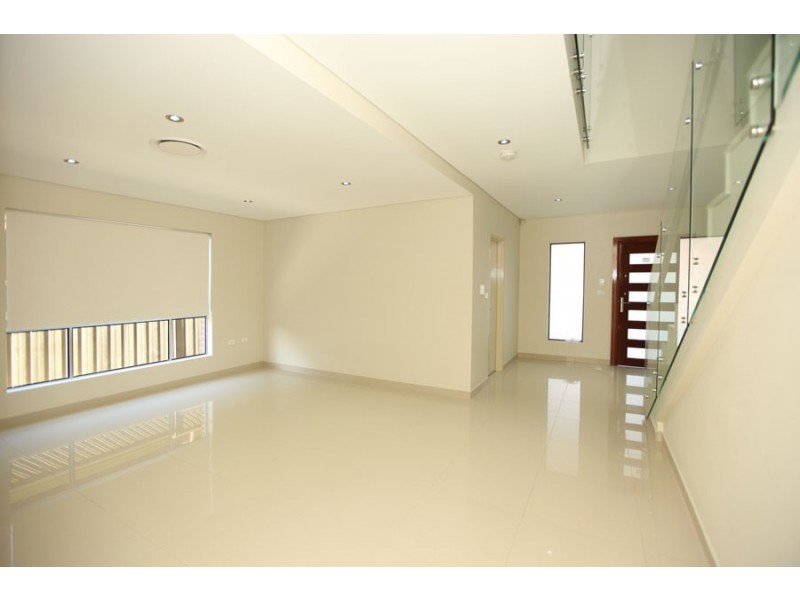 6 Weston Street, Revesby NSW 2212