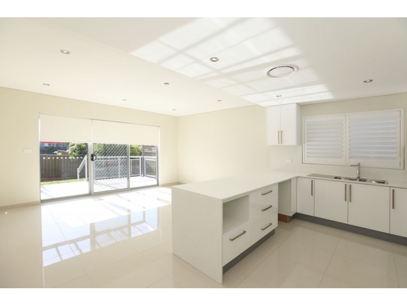 6 Weston Street, Revesby NSW 2212