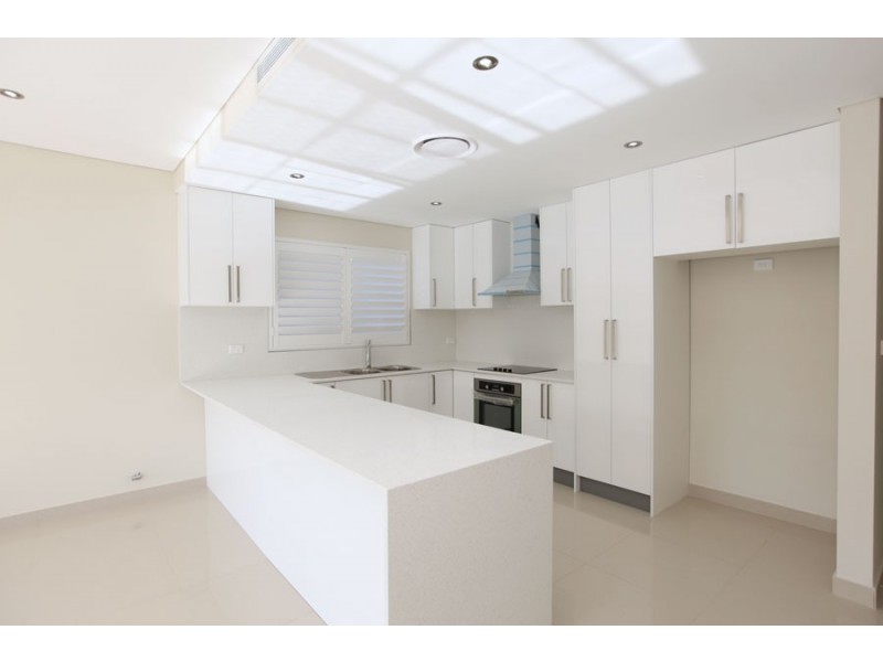 6 Weston Street, Revesby NSW 2212