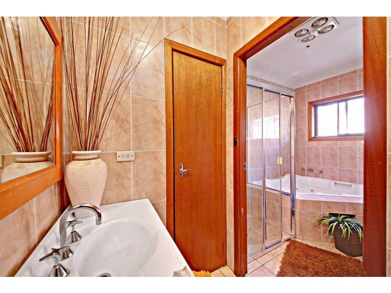 107 Courtney Road, Padstow NSW 2211