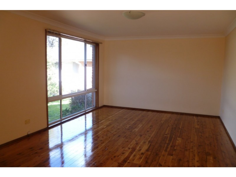 4/81 Horsley Road, Panania NSW 2213