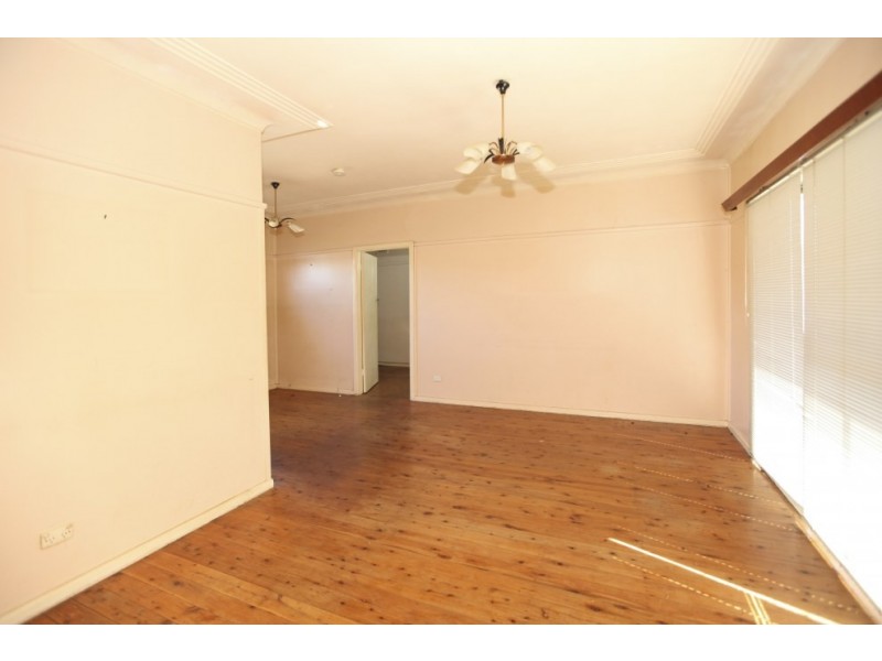 Picnic Point NSW 2213