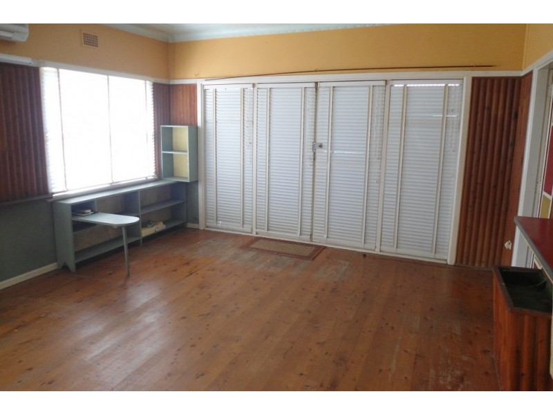 33 Dilke Road, Padstow Heights NSW 2211