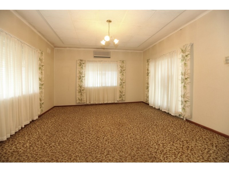 131 Tompson Road, Panania NSW 2213