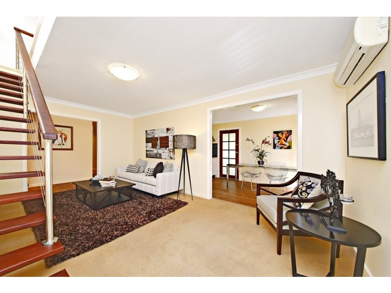 9 Mactier Avenue, Milperra NSW 2214