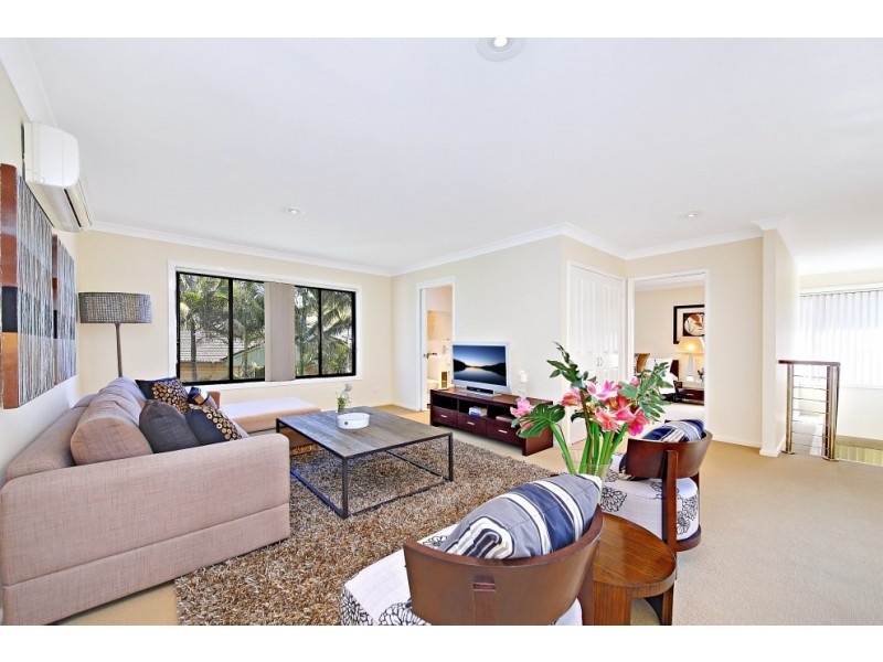 9 Mactier Avenue, Milperra NSW 2214