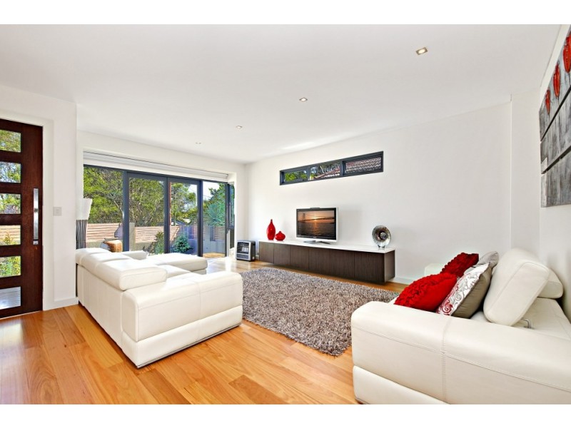 21 Evans Street, Peakhurst NSW 2210