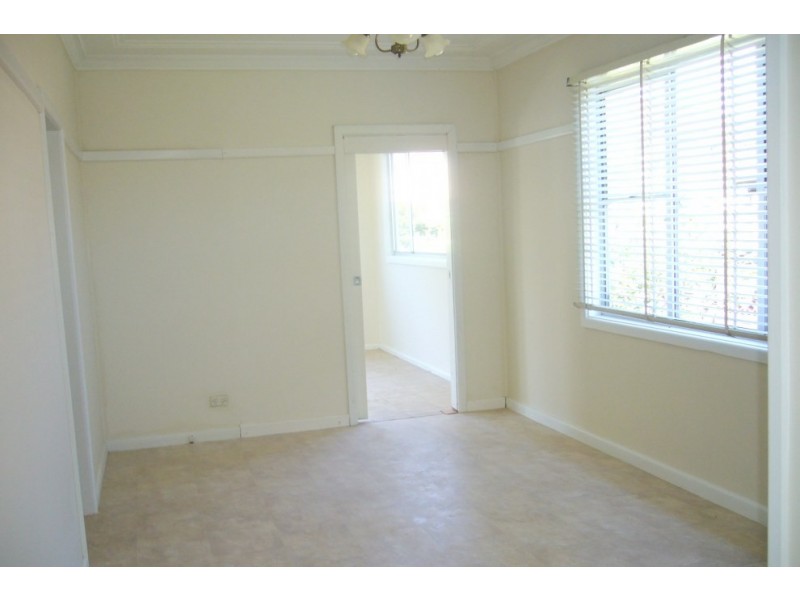 19 Picnic Point Road, Panania NSW 2213