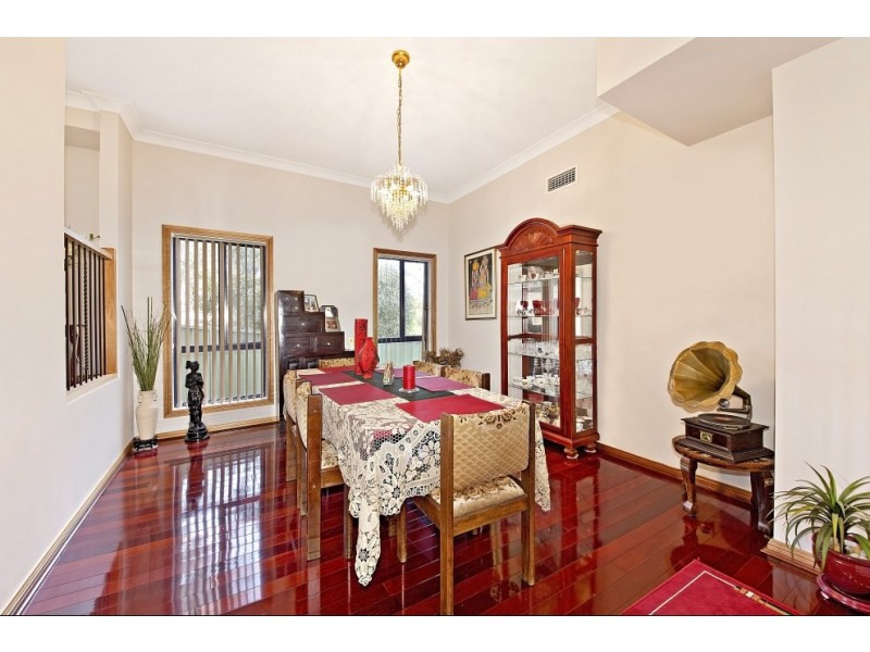 782A Henry Lawson Drive, Picnic Point NSW 2213