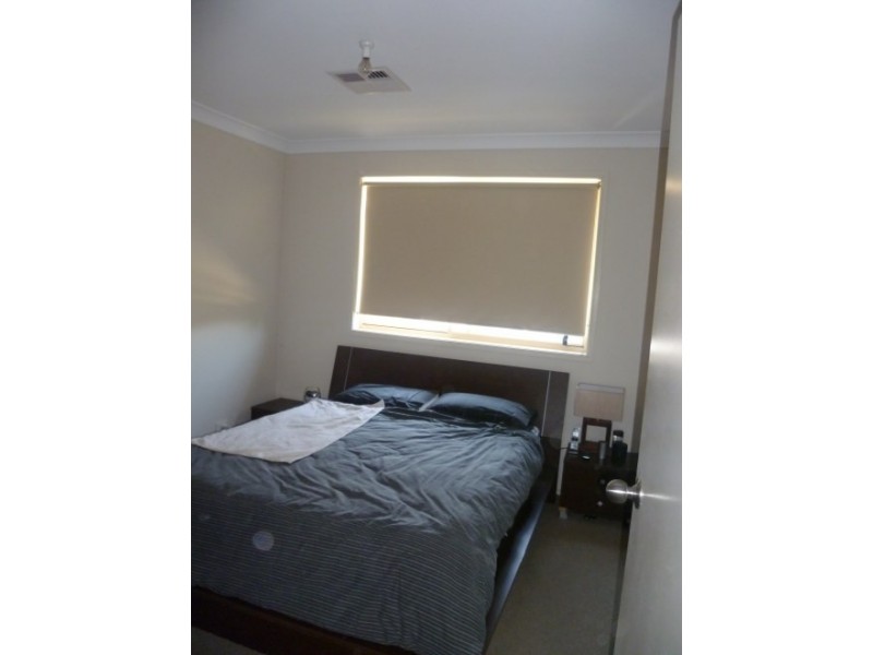 2/7 Carson Street, Panania NSW 2213