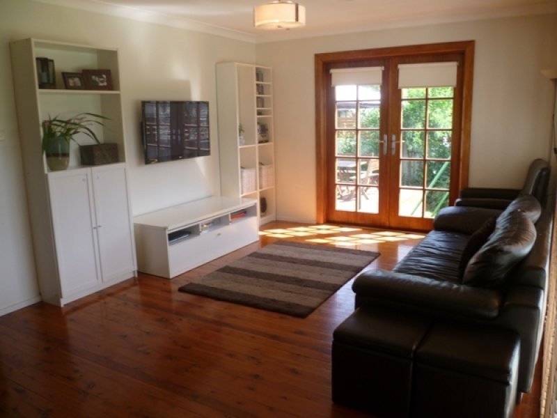 6 Bapaume Place, Milperra NSW 2214