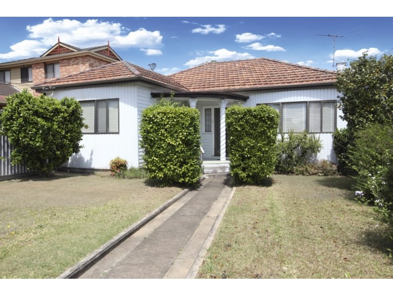 133 Marco Avenue, Panania NSW 2213