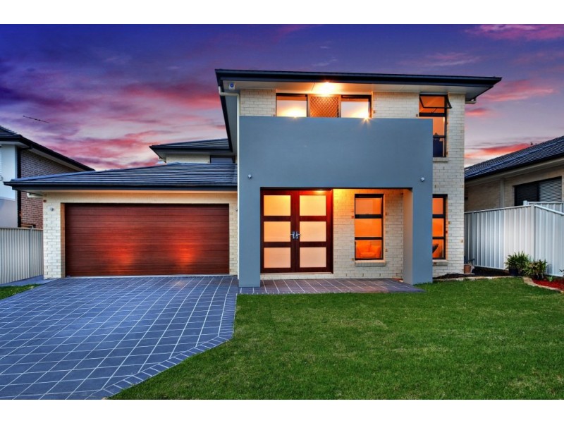 8 Lilli Pilli Drive, Pleasure Point NSW 2172