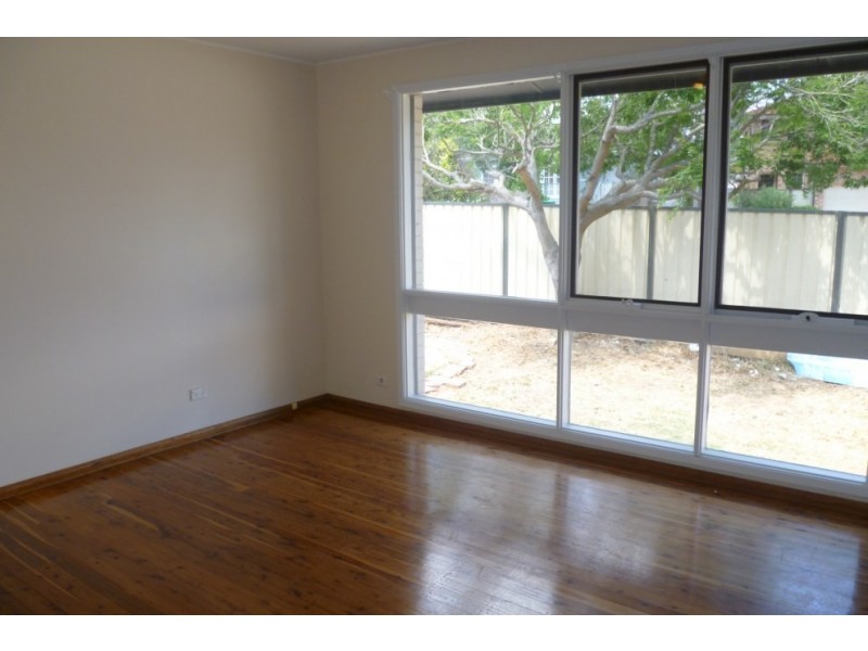 43 Monie Avenue, East Hills NSW 2213