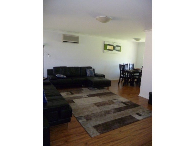 6 Peeler Place, Milperra NSW 2214