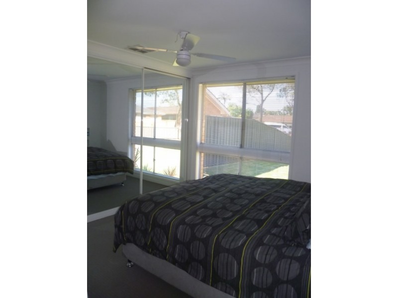 6 Peeler Place, Milperra NSW 2214