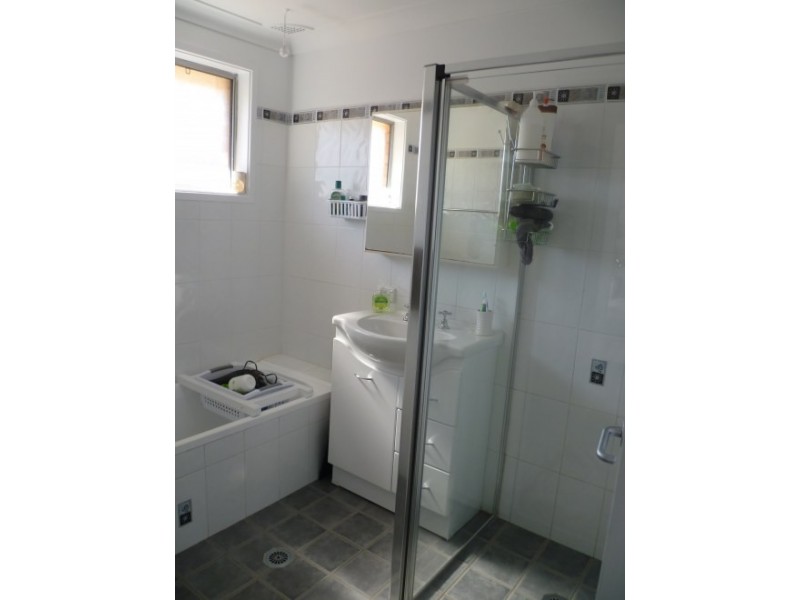 6 Peeler Place, Milperra NSW 2214