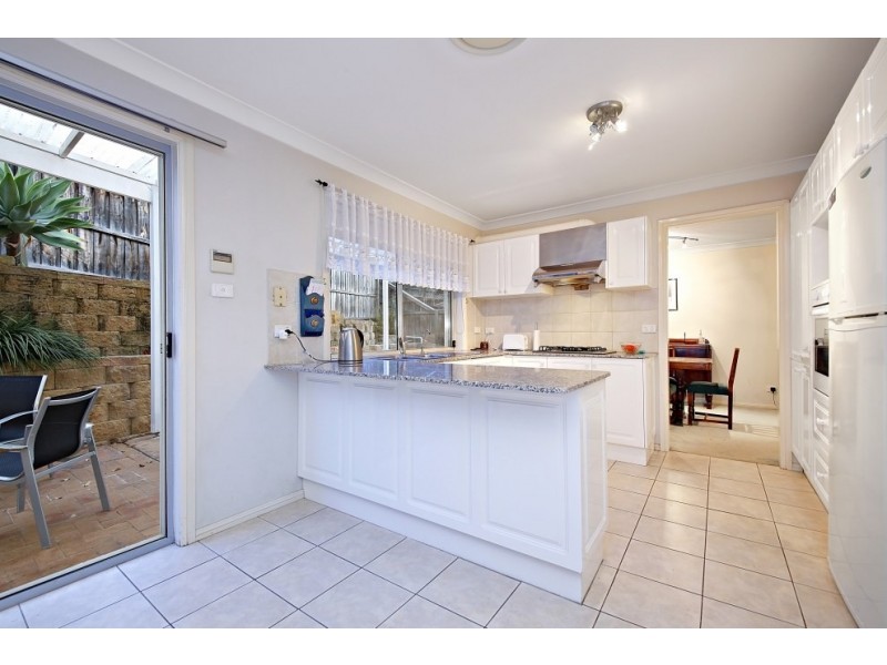 11 Eucalyptus Court, Picnic Point NSW 2213