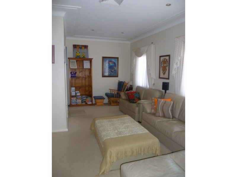 19 Panania Avenue, Panania NSW 2213