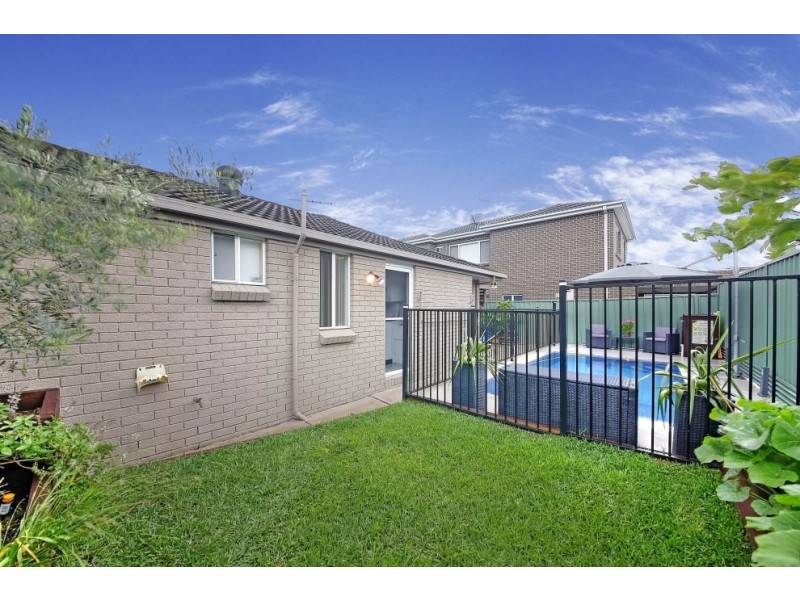 26 Lucas Road, East Hills NSW 2213