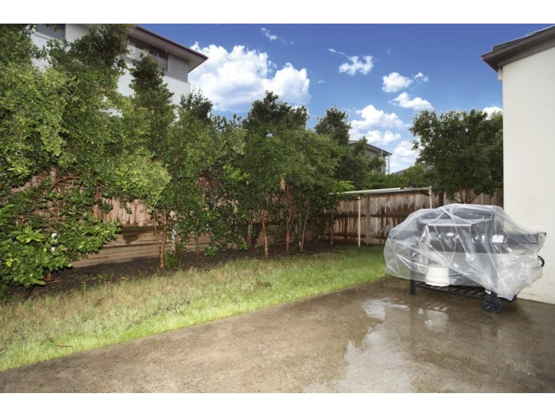 1/2 Parkwood Road, Holsworthy NSW 2173